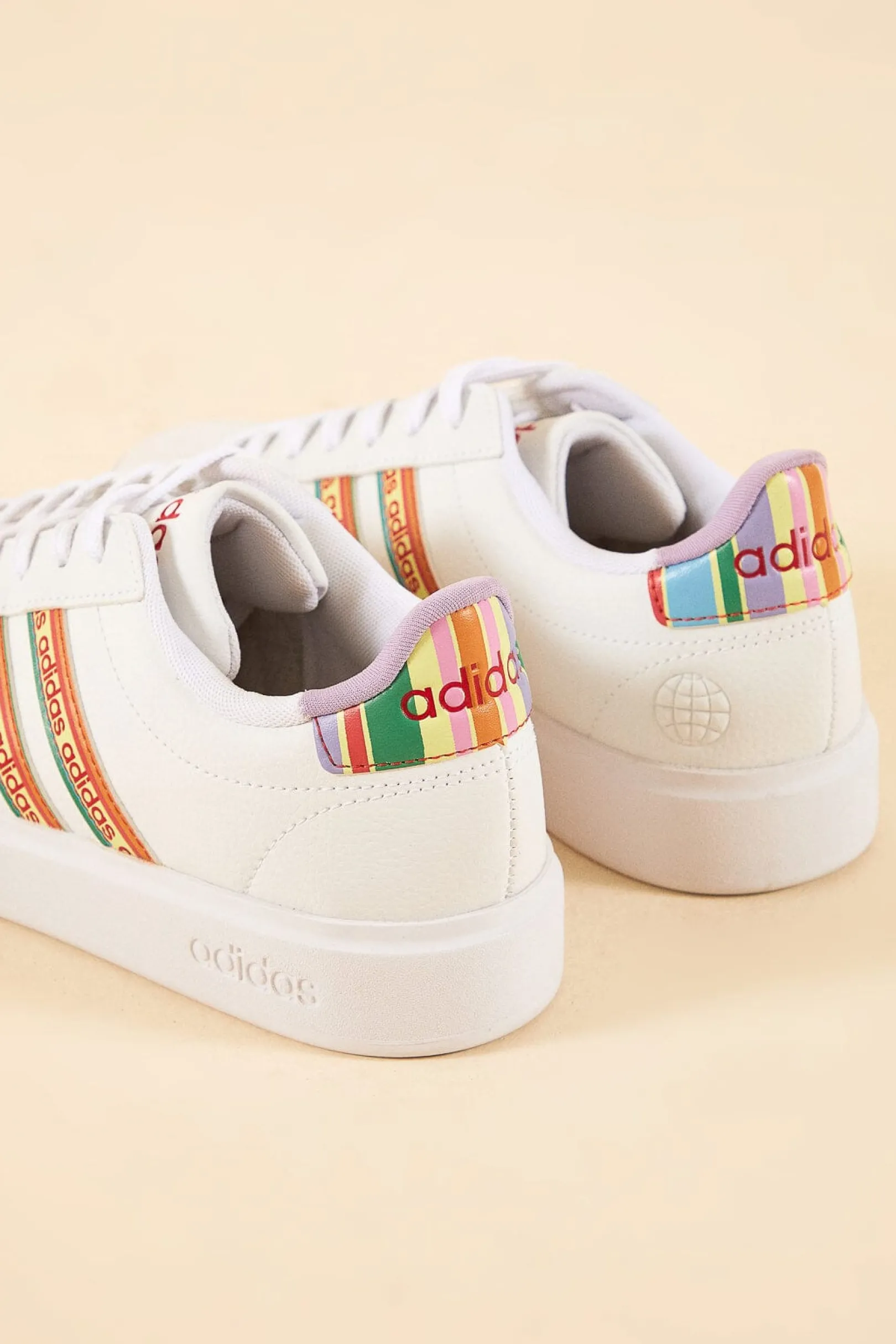 FARM Rio ADIDAS GRAND COURT 2.0 FOOTWEAR WHITE New