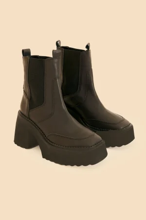 FARM Rio BLACK BLOCK HEEL CHELSEA BOOT Cheap