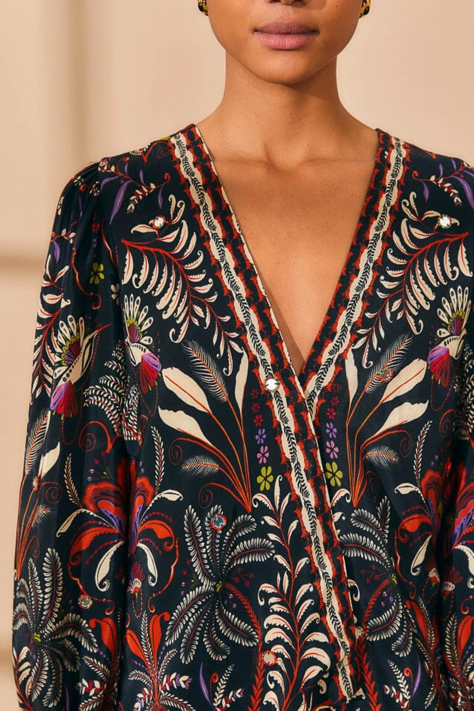 FARM Rio BLACK CLASSIC GARDEN MIRROR TRIM BLOUSE Outlet