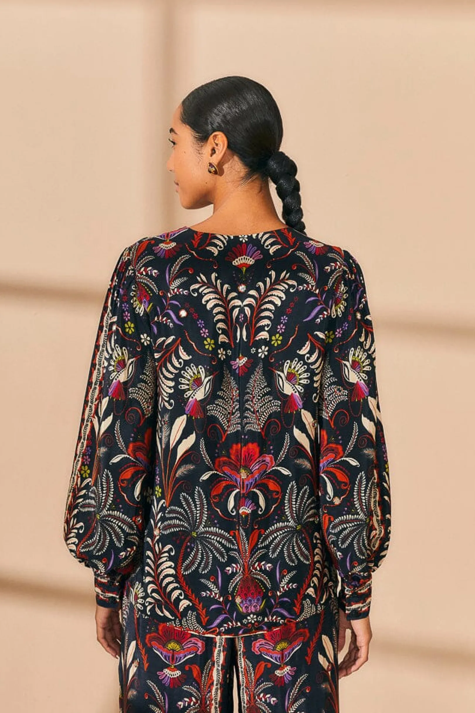 FARM Rio BLACK CLASSIC GARDEN MIRROR TRIM BLOUSE Outlet