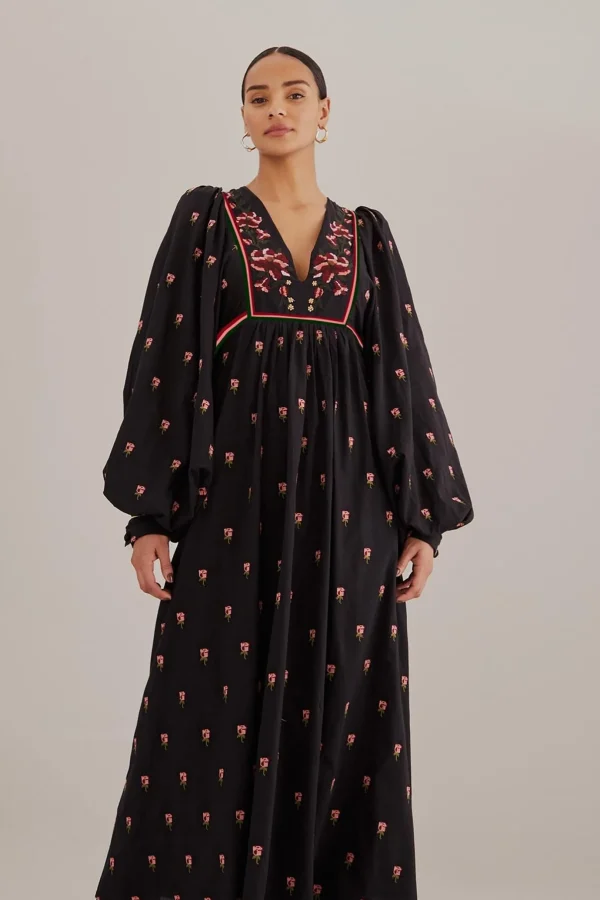 FARM Rio BLACK FLORAL EMBROIDERED V NECK MAXI DRESS New