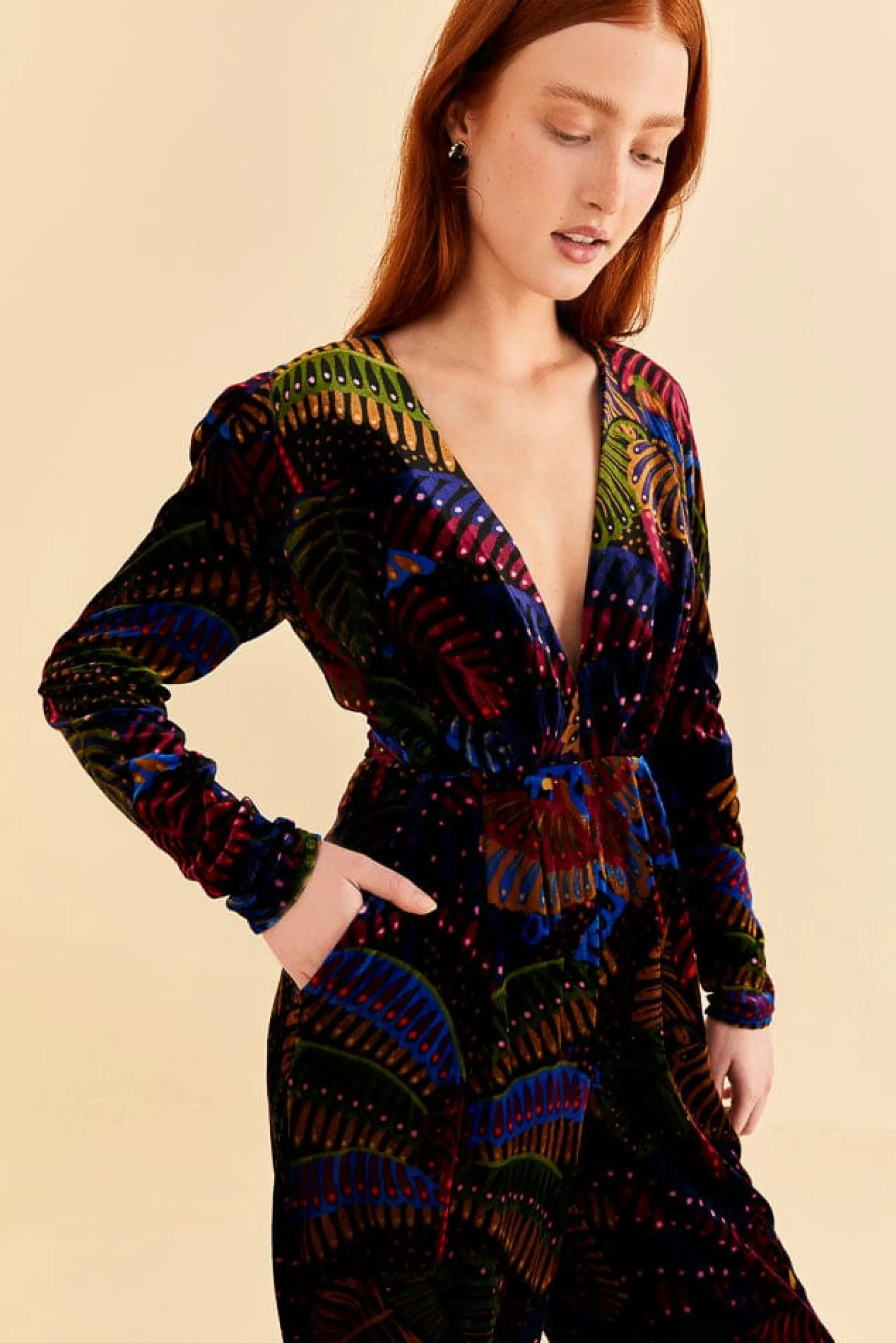 FARM Rio BLACK MIDNIGHT ISLAND V NECK VELVET JUMPSUIT Sale