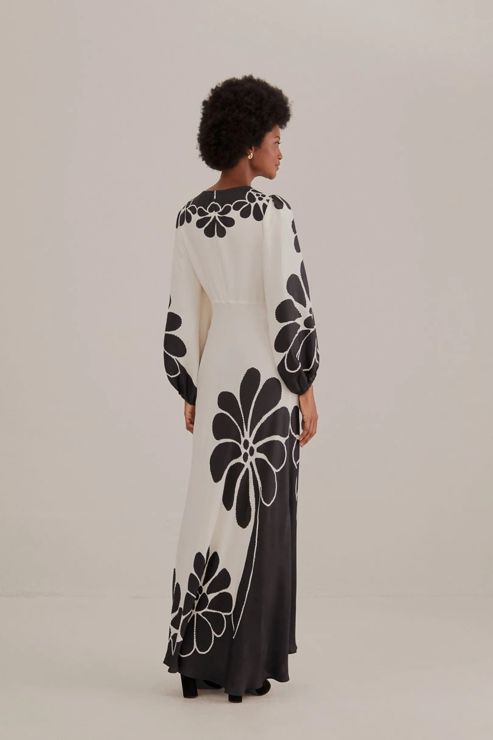 FARM Rio BLACK PALERMO CUT OUT LENZING™ ECOVERO™ VISCOSE MAXI DRESS Shop
