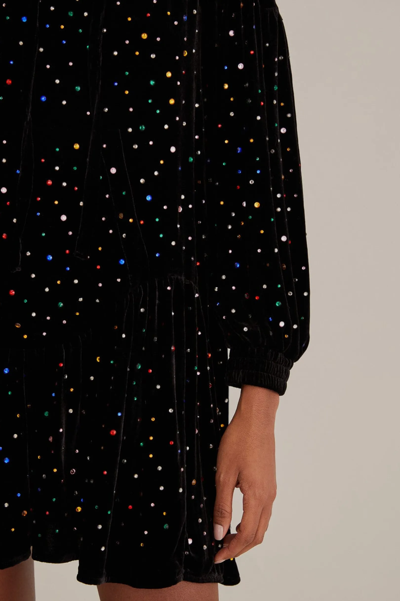 FARM Rio BLACK VELVET LONG SLEEVE MINI DRESS Outlet