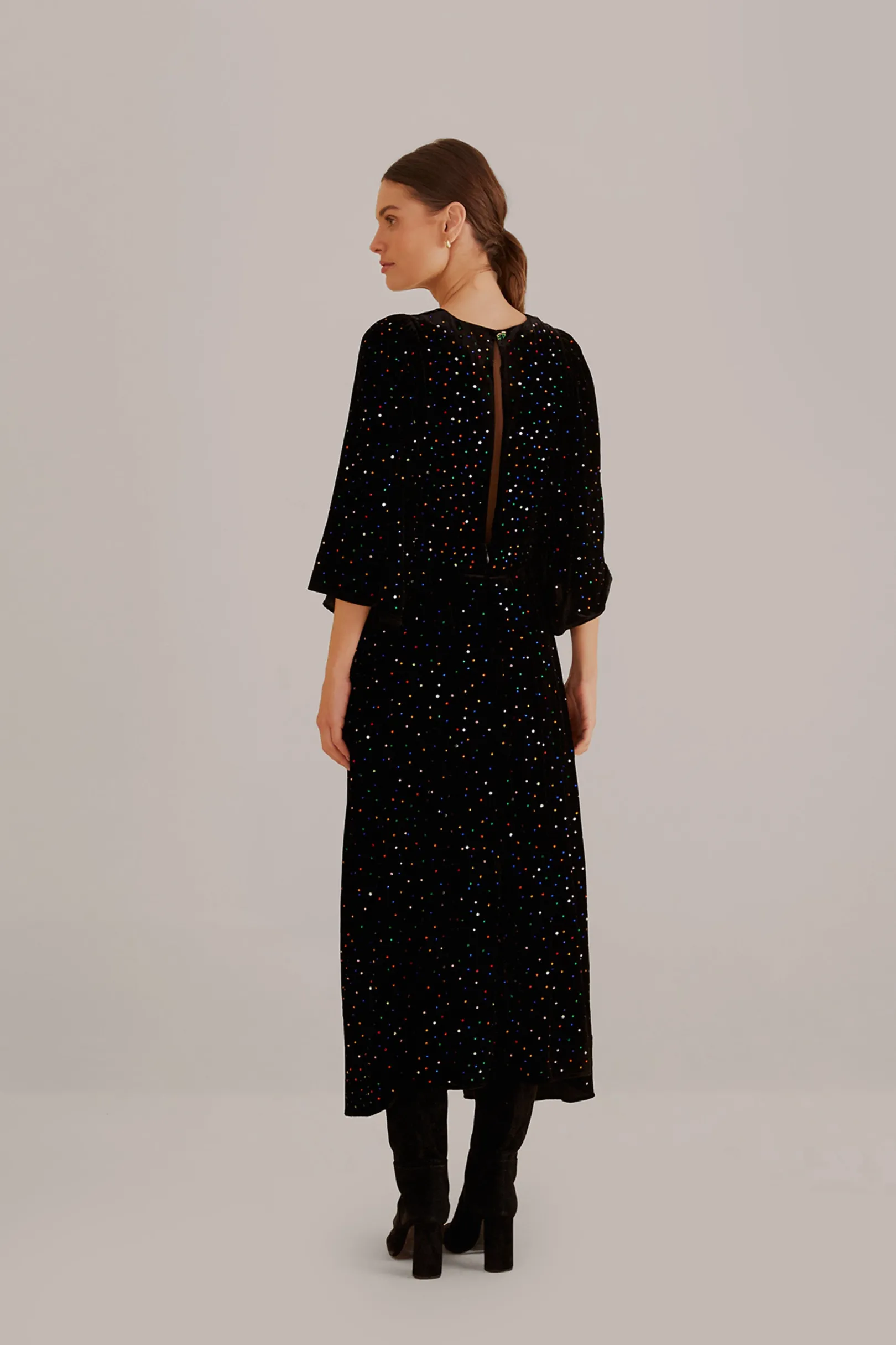 FARM Rio BLACK VELVET SHORT SLEEVE MIDI DRESS Sale