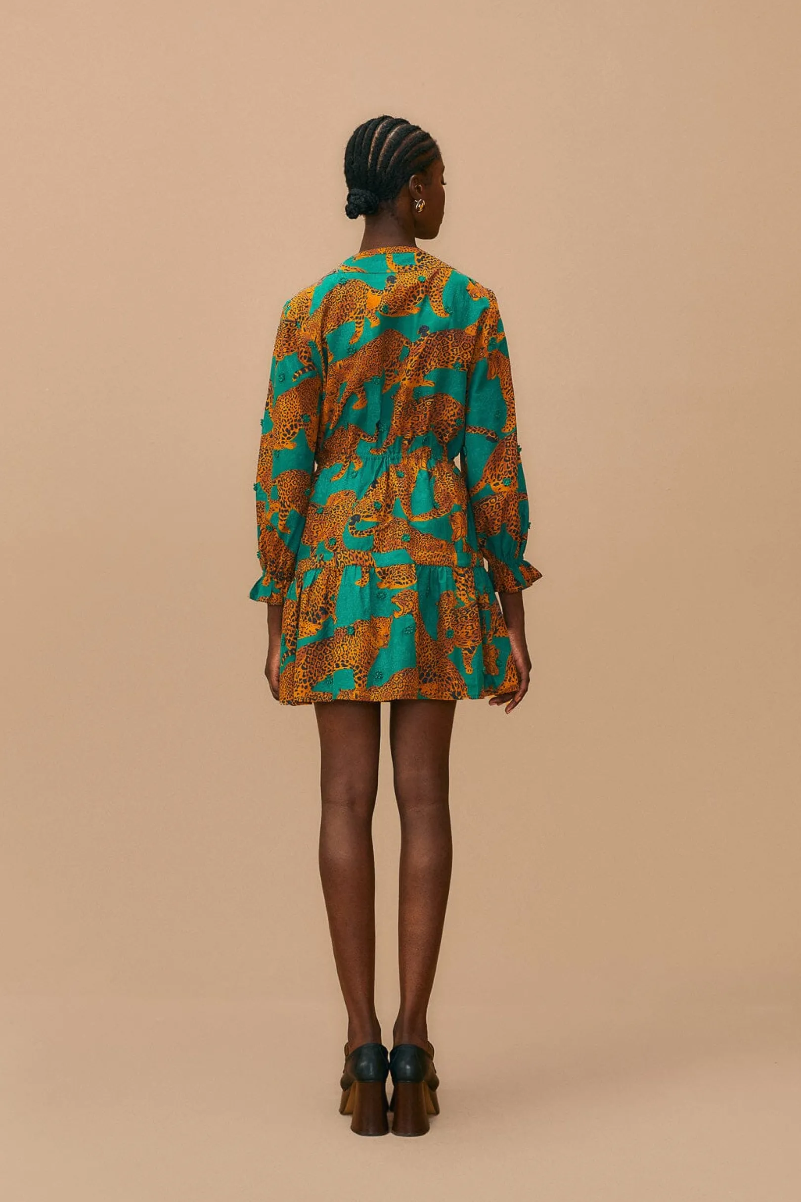 FARM Rio GREEN ARTSY LEOPARDS LONG SLEEVE MINI DRESS Store