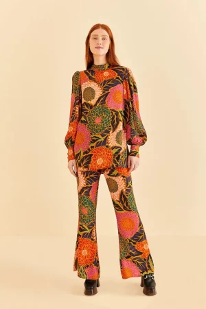 FARM Rio MULTICOLOR VINTAGE GARDEN SATIN FLARE PANTS New