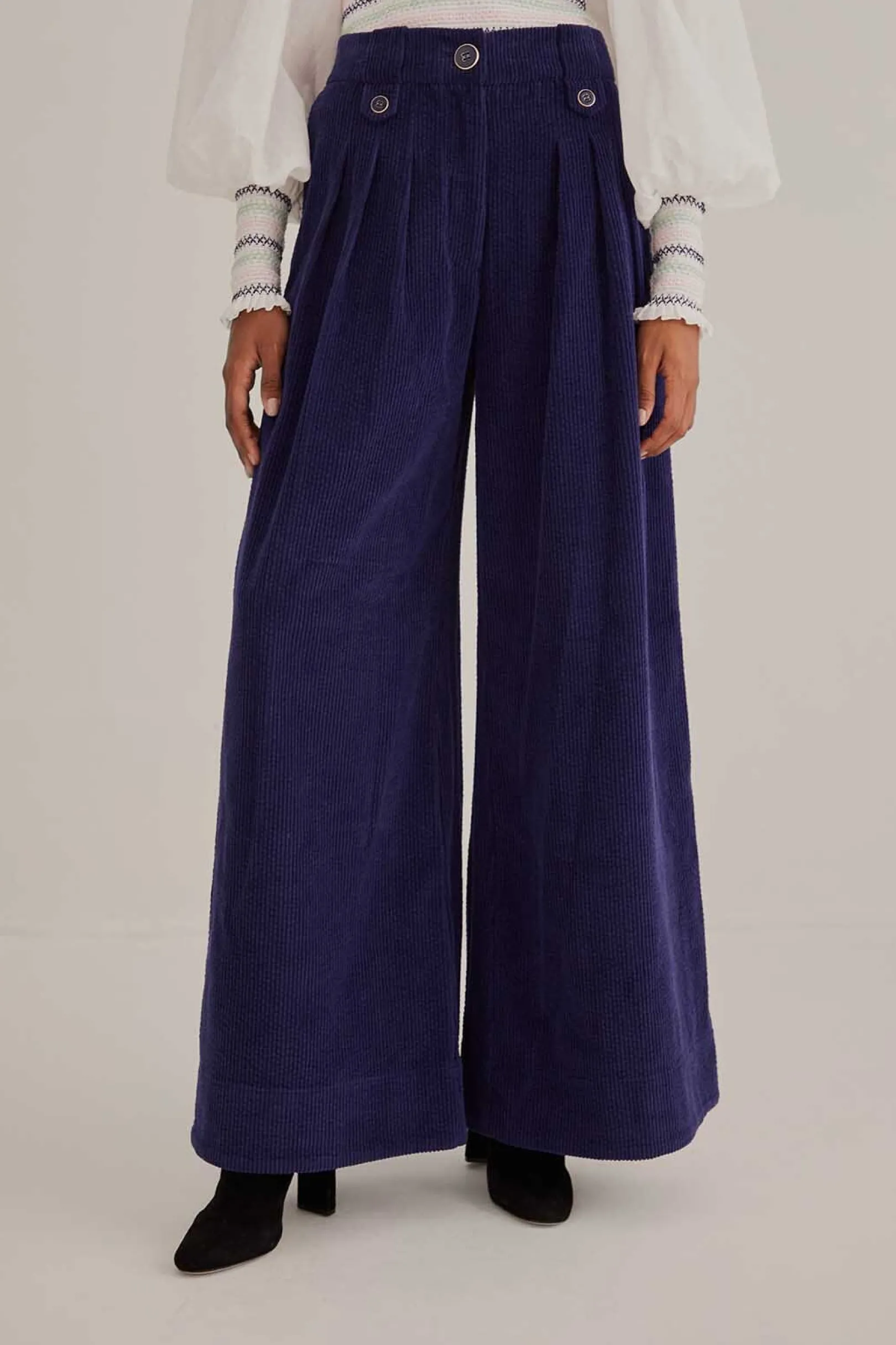 FARM Rio NAVY BLUE LOW WAISTED TAILORED PANTS Fashion