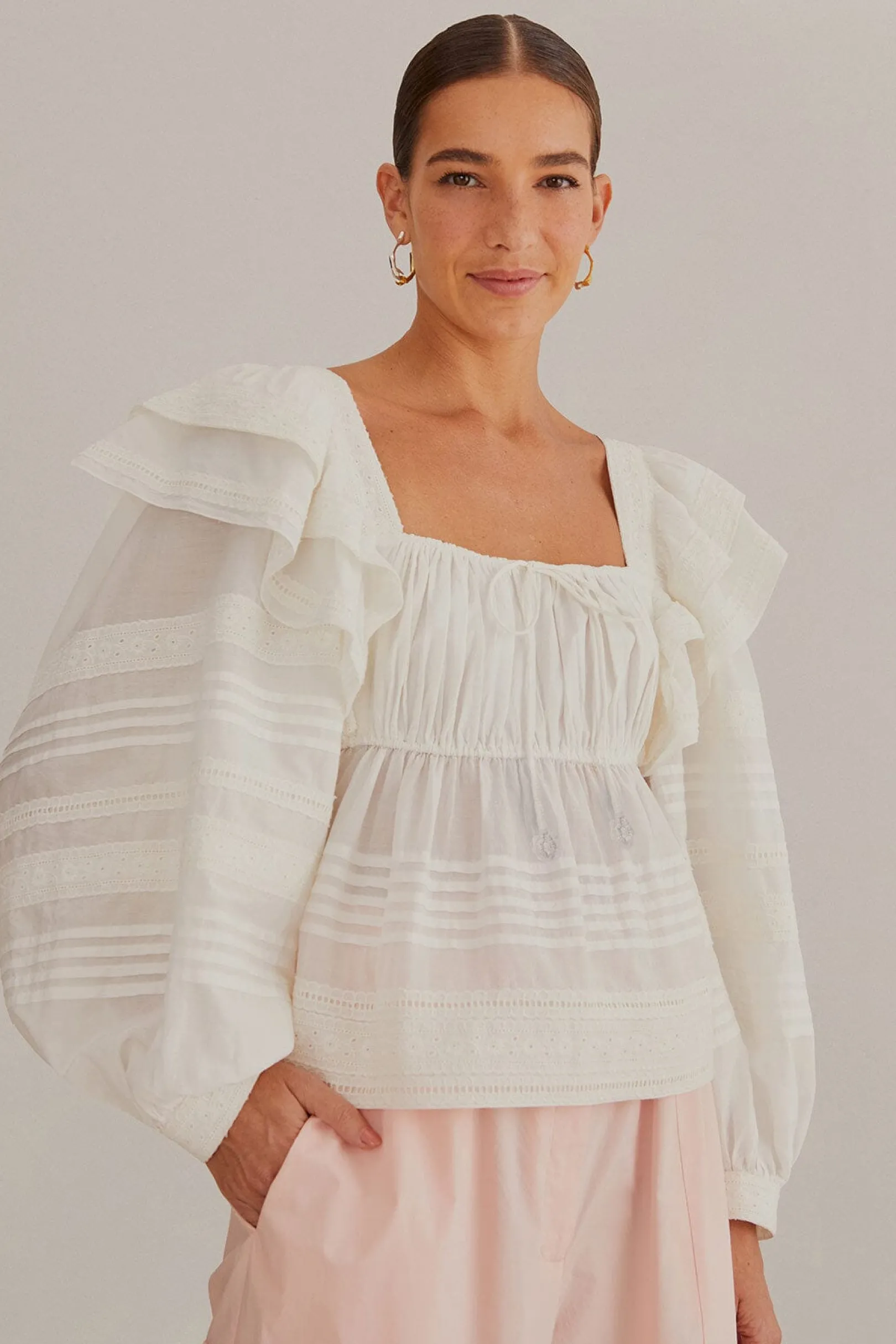 FARM Rio OFF-WHITE SQUARE NECKLINE BLOUSE Fashion
