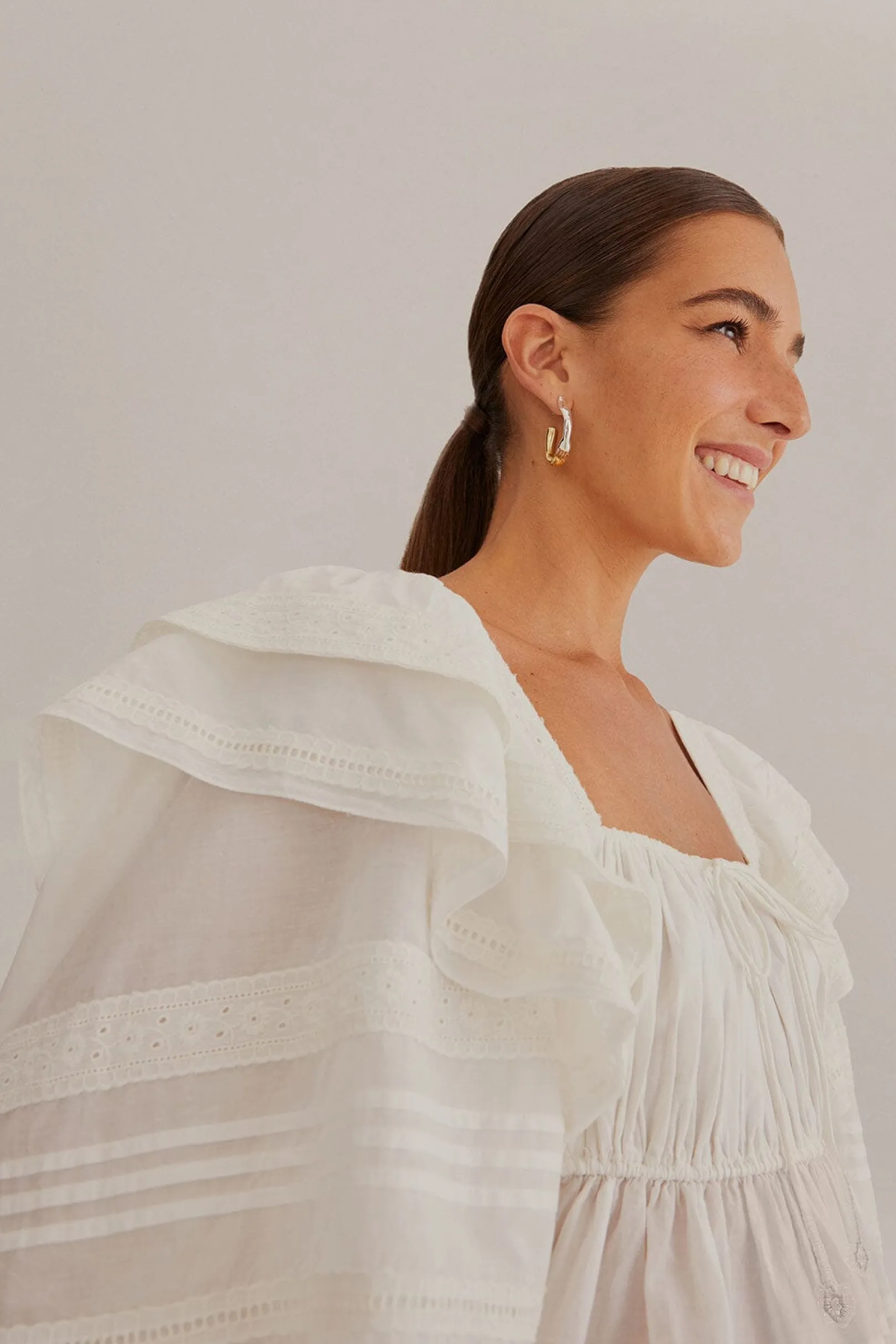 FARM Rio OFF-WHITE SQUARE NECKLINE BLOUSE Fashion