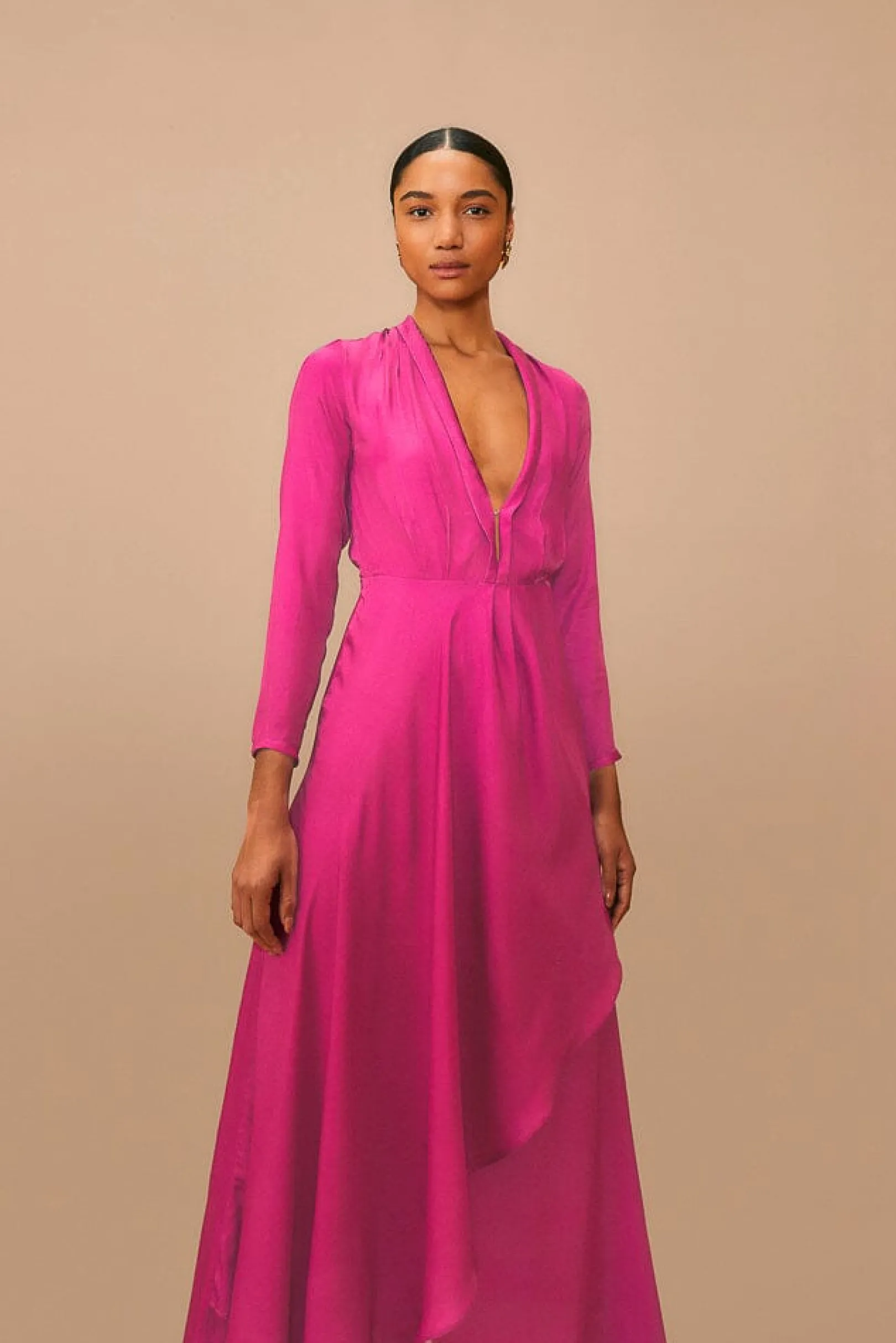 FARM Rio PINK LONG SLEEVE MAXI DRESS New