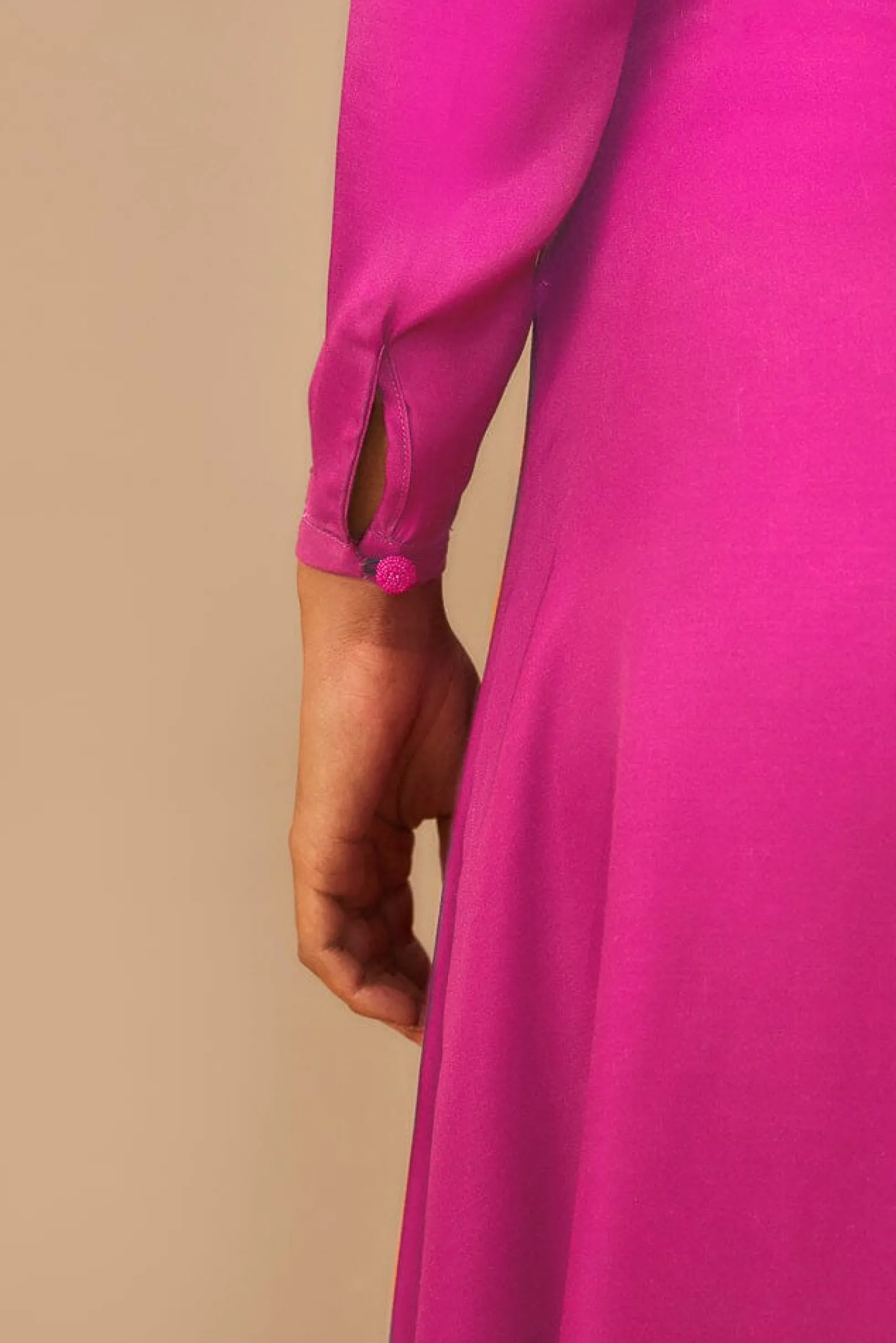 FARM Rio PINK LONG SLEEVE MAXI DRESS New