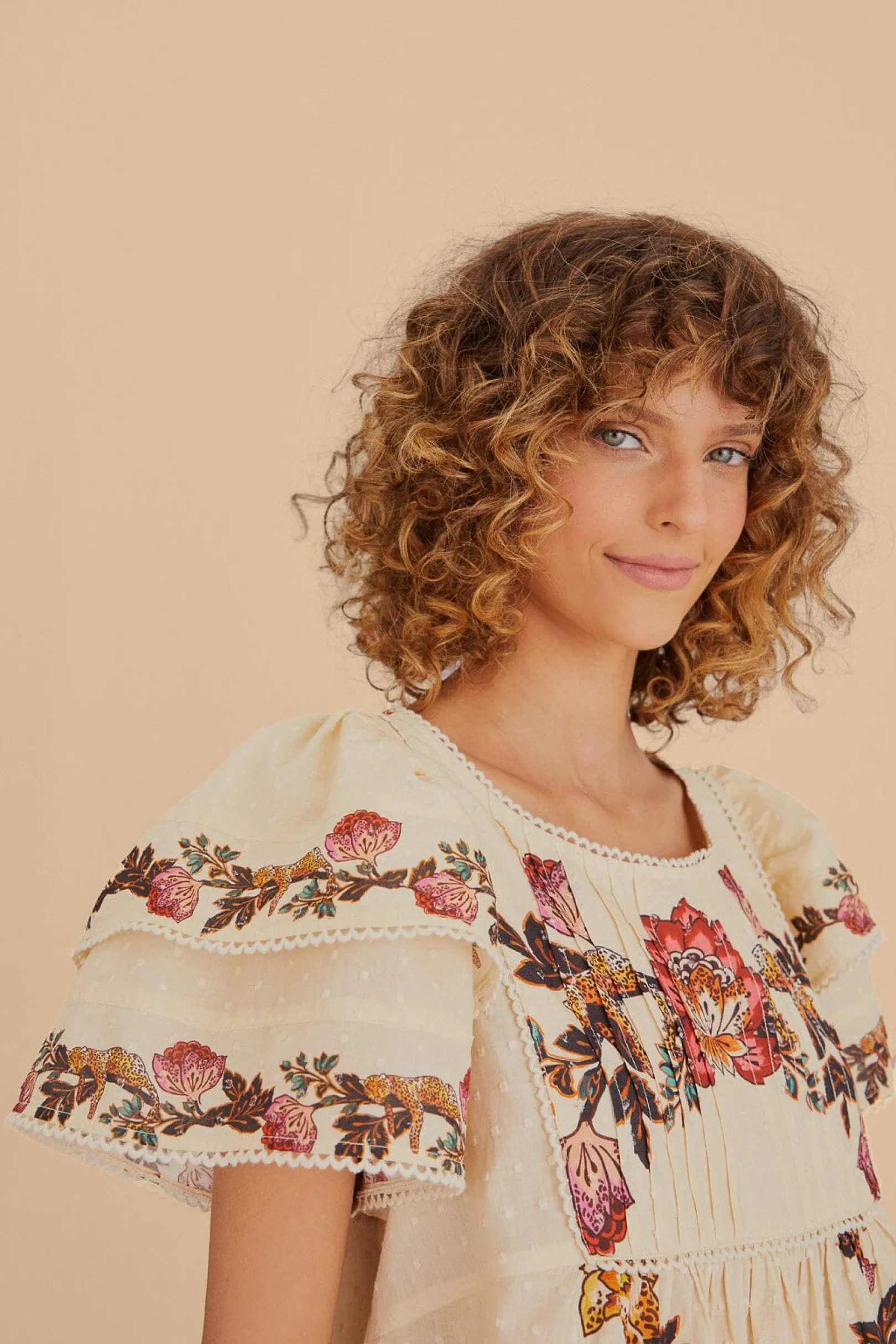 FARM Rio SAND LEOPARD FLOWERS BLOUSE Hot