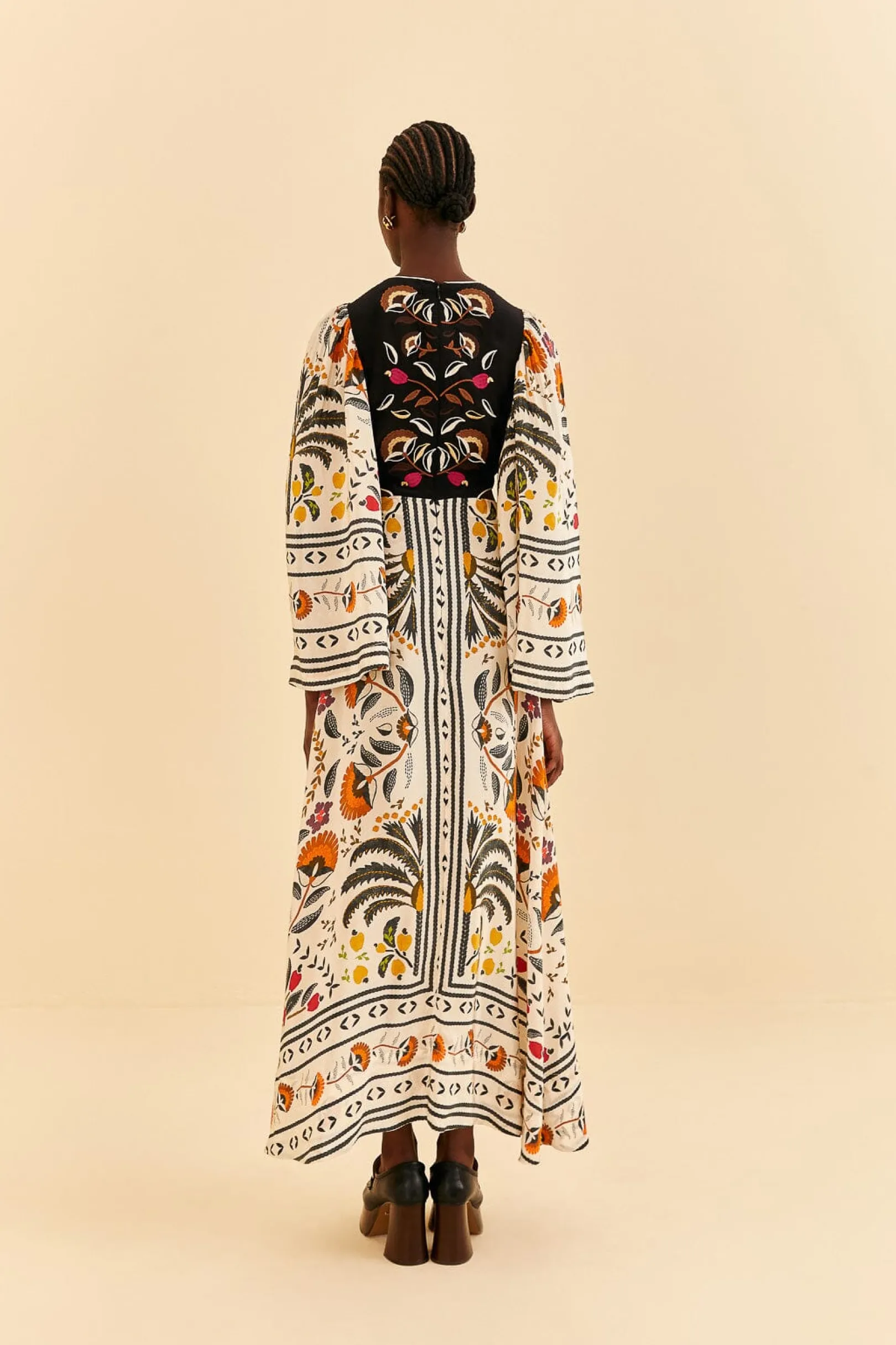 FARM Rio SAND PALMS PARADISE EMBROIDERED CUT OUT MIDI DRESS Fashion
