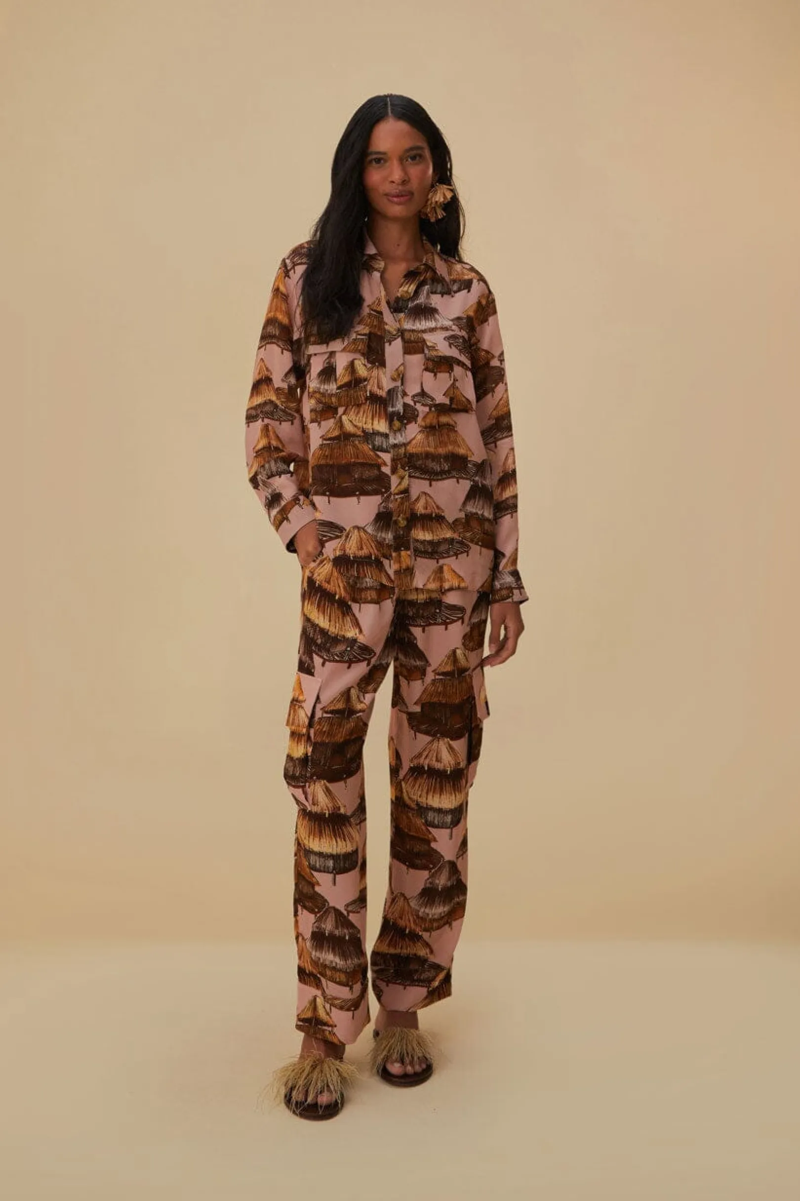 FARM Rio SHUHU BEIGE CARGO PANTS Online