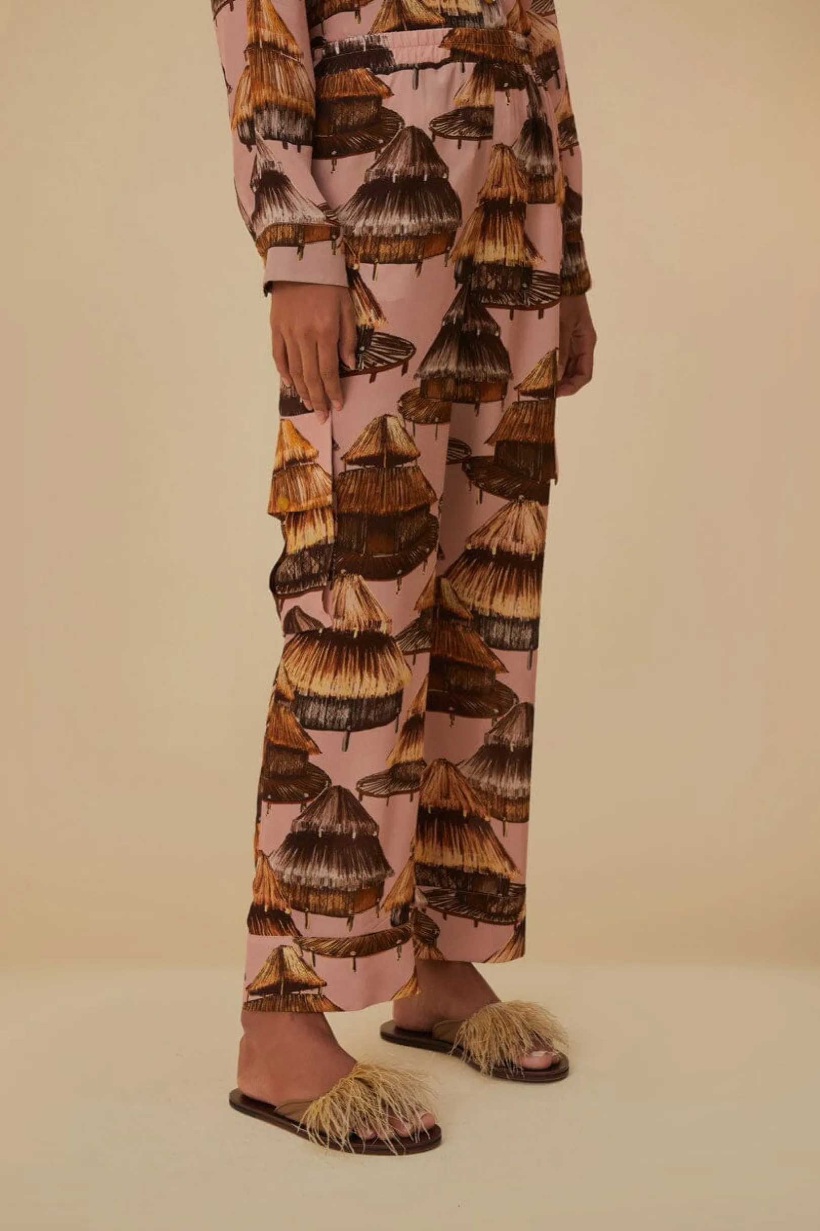 FARM Rio SHUHU BEIGE CARGO PANTS Online