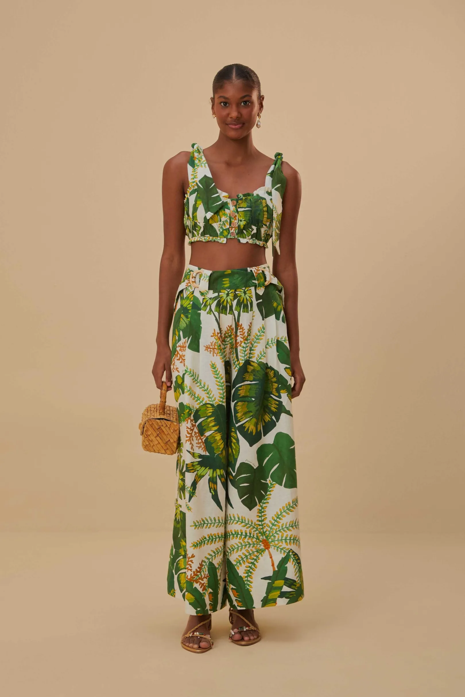 FARM Rio TROPICAL FOREST OFF-WHITE KNOT SLEEVELESS CROP TOP Best